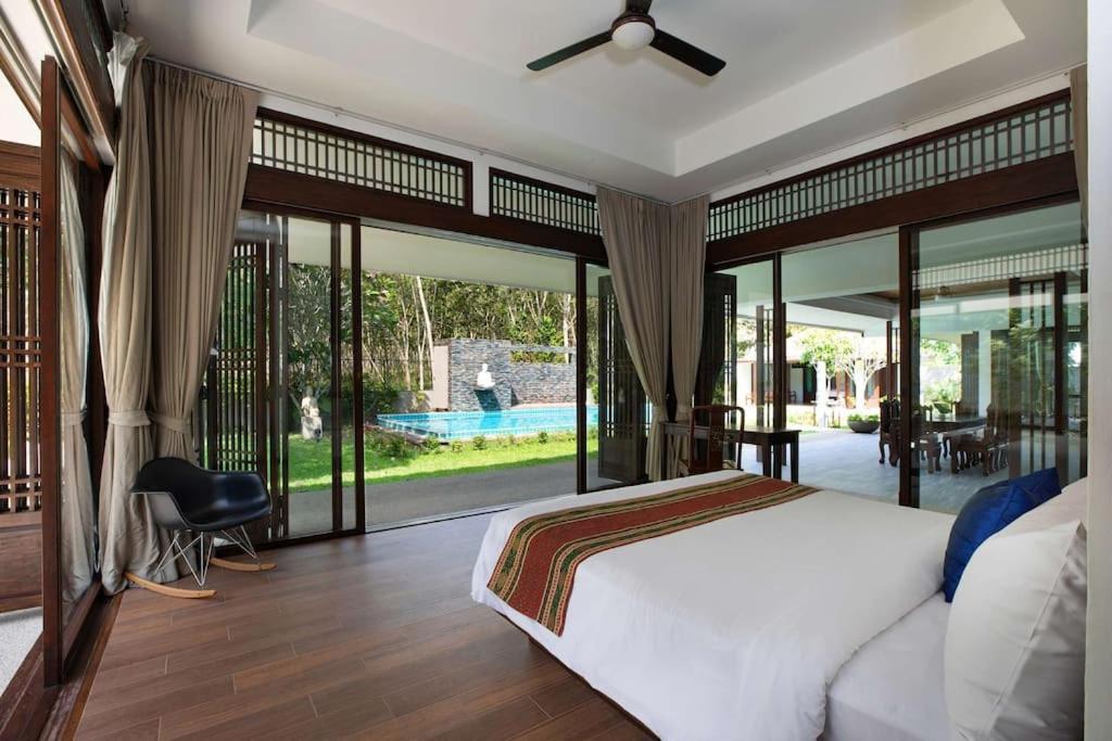 Traditional Elegance, Baan Suan Villa Ban Bang La Exterior photo