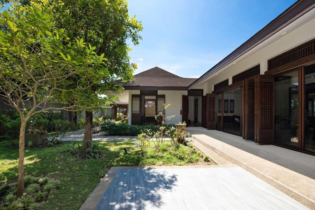 Traditional Elegance, Baan Suan Villa Ban Bang La Exterior photo